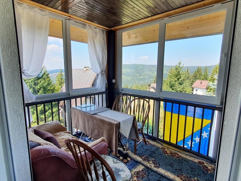 Apartments Panda Влашич Екстериор снимка