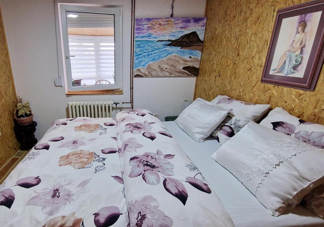 Apartments Panda Влашич Екстериор снимка